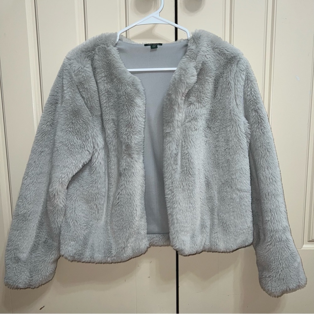 Wild Fable Light Gray Faux Fur Puffy Coat Jacket Size Small - Picture 2 of 14